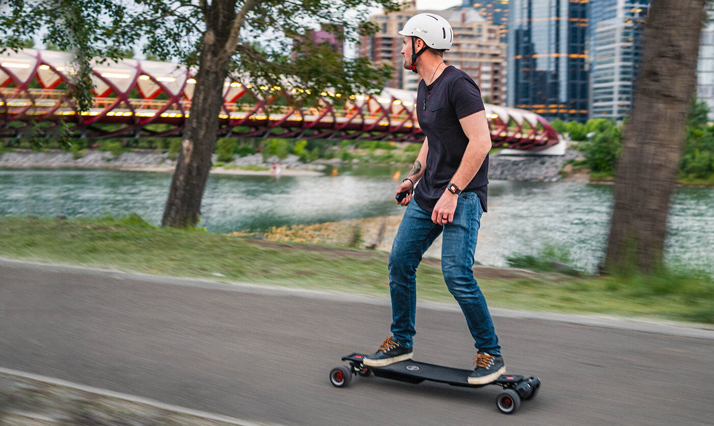 motorized skateboard