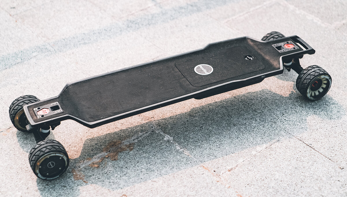 long range electric skateboard