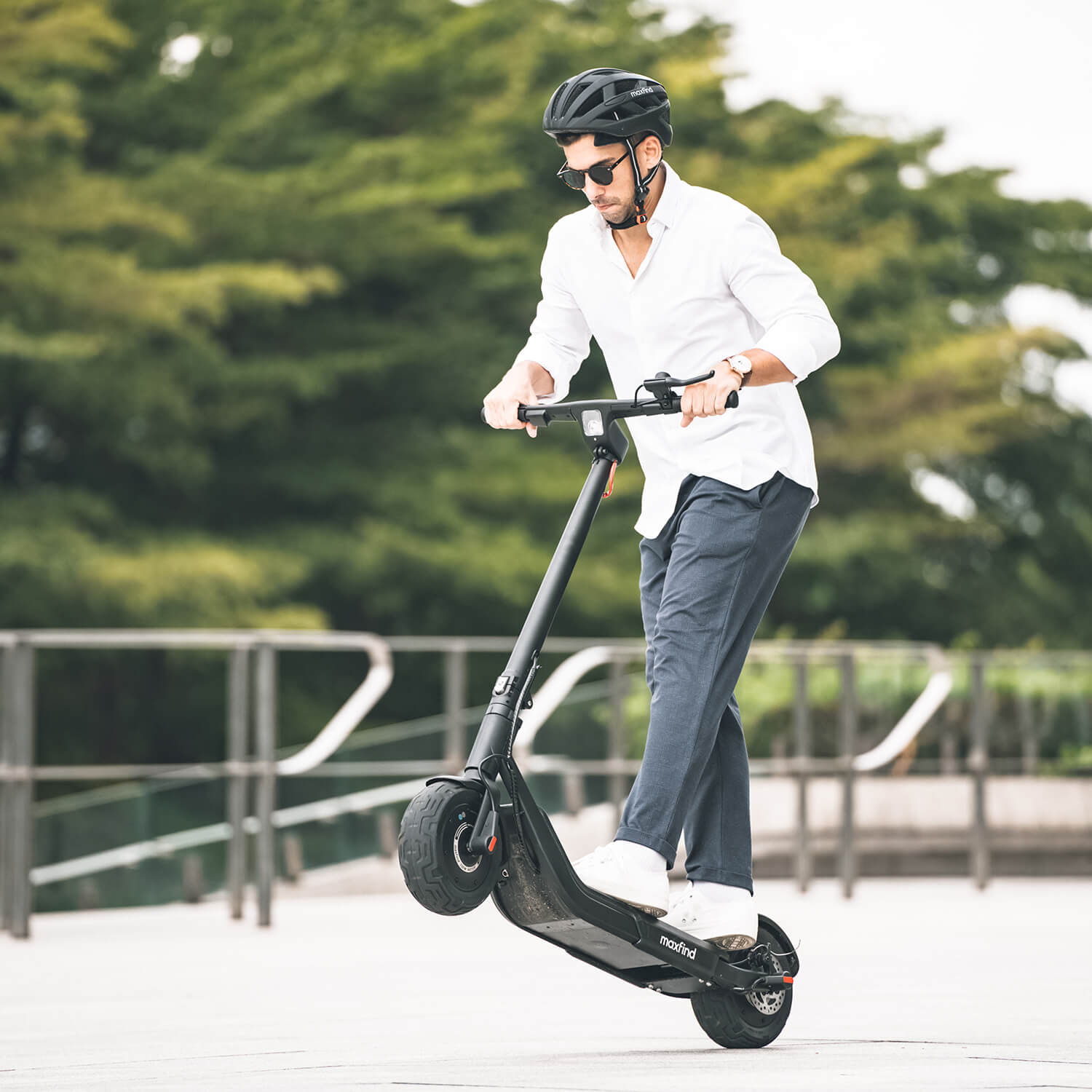 The Role of Helmet Lock Kits in E-Scooter and Micromobility Safety - Segway  Commercial